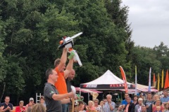 1A516598D2B14104972A3658C6F5FDFF